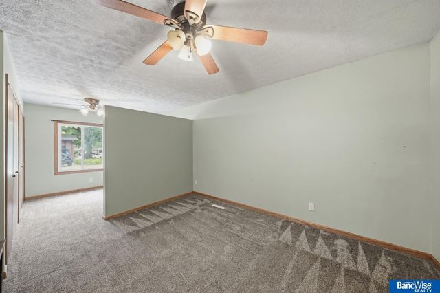 5410 Wilkins Circle, Lincoln, NE 68524