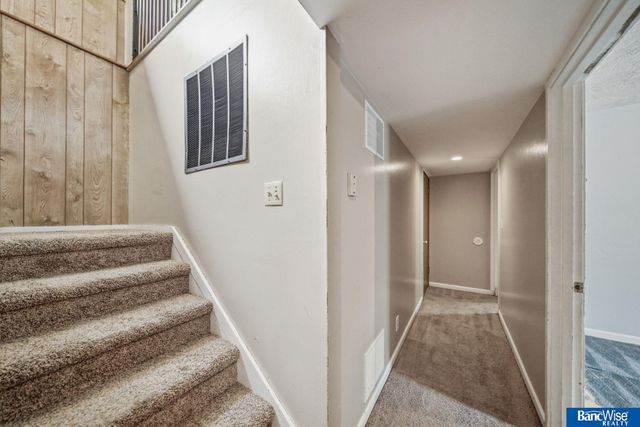 5410 Wilkins Circle, Lincoln, NE 68524