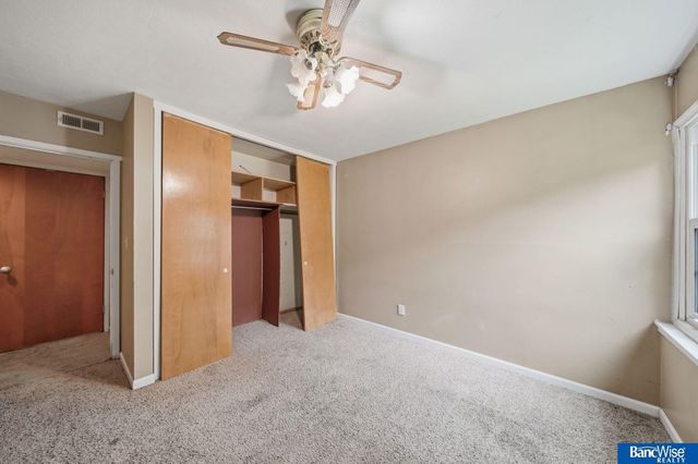 5410 Wilkins Circle, Lincoln, NE 68524