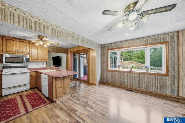5410 Wilkins Circle, Lincoln, NE 68524