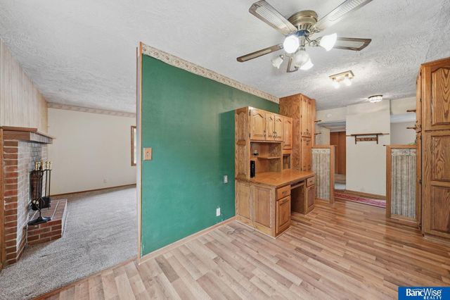 5410 Wilkins Circle, Lincoln, NE 68524
