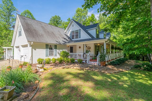 724 Fish Cove Road, Blairsville, GA 30512