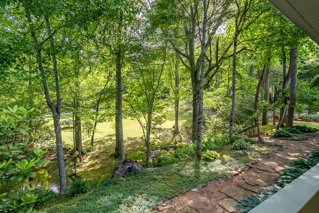 724 Fish Cove Road, Blairsville, GA 30512