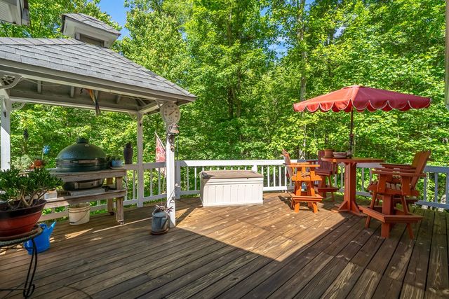 724 Fish Cove Road, Blairsville, GA 30512