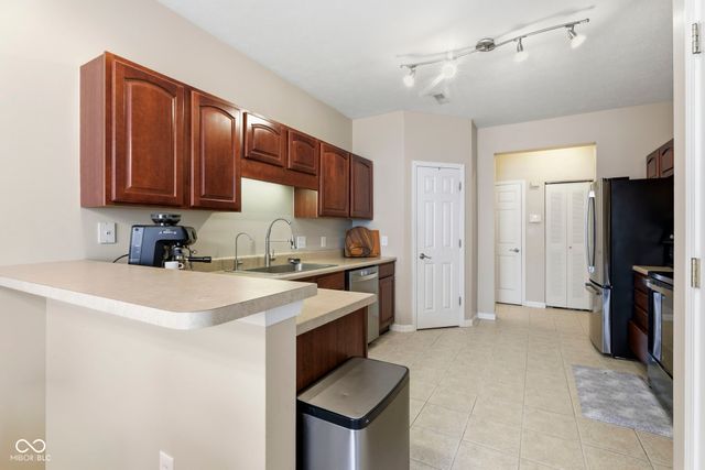 2248 Brightwell Place, Indianapolis, IN 46260
