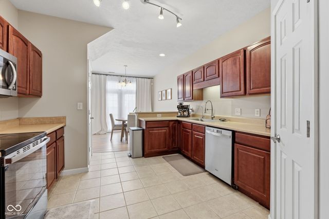 2248 Brightwell Place, Indianapolis, IN 46260