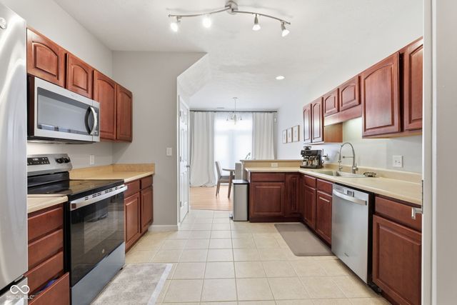 2248 Brightwell Place, Indianapolis, IN 46260