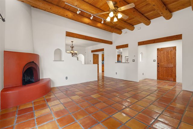 13 Palacio Road, Santa Fe, NM 87508