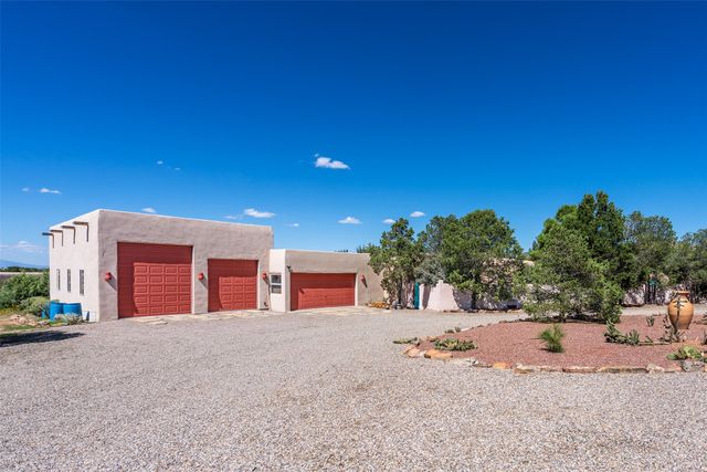 13 Palacio Road, Santa Fe, NM 87508