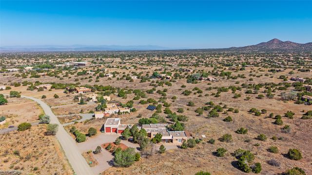 13 Palacio Road, Santa Fe, NM 87508