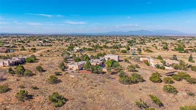 13 Palacio Road, Santa Fe, NM 87508