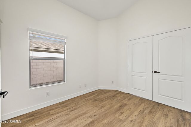 533 E KYLE Court, Gilbert, AZ 85296