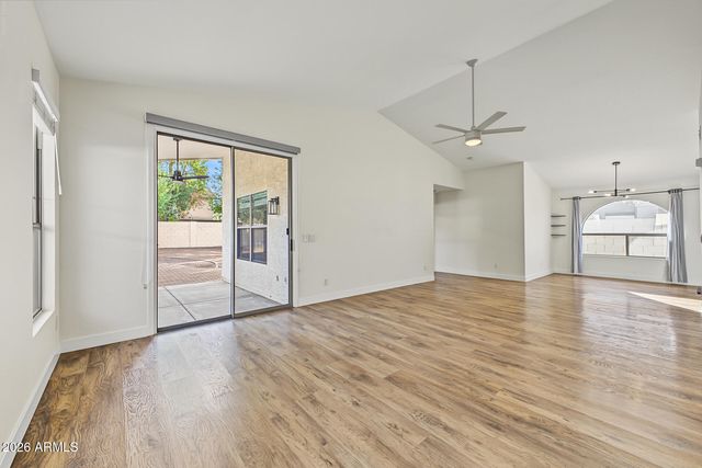 533 E KYLE Court, Gilbert, AZ 85296