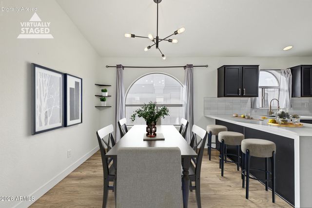 533 E KYLE Court, Gilbert, AZ 85296