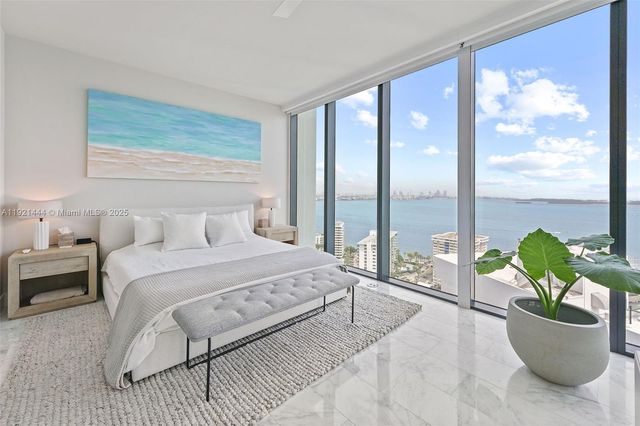 1451 Brickell Ave 2802, Miami, FL 33131