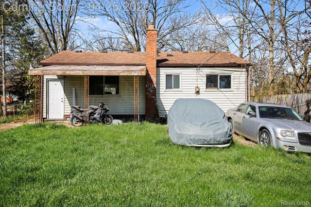 634 Kenilworth Avenue, Pontiac, MI 48340