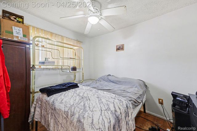 634 Kenilworth Avenue, Pontiac, MI 48340