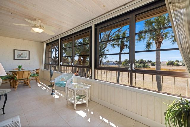 668 BIRD BAY CIRCLE 17, Venice, FL 34285