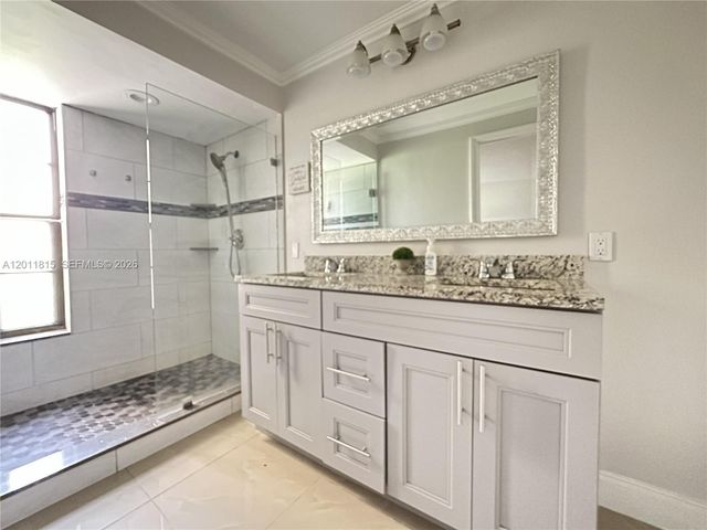 9370 SW 8th St 107, Boca Raton, FL 33428