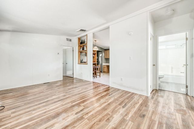 33298 Wahoo Ln, Auberry, CA 93602
