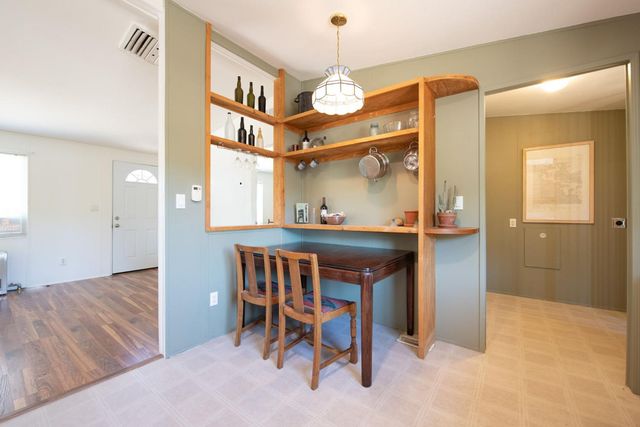 33298 Wahoo Ln, Auberry, CA 93602