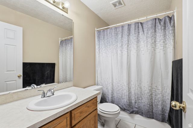 1932 N 810 W, Clinton, UT 84015