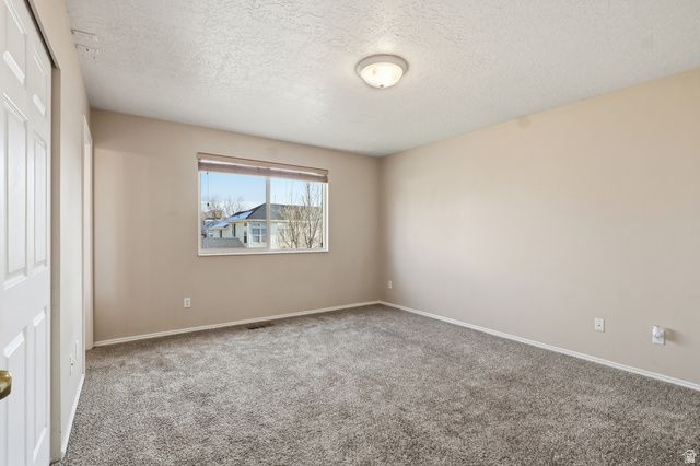 1932 N 810 W, Clinton, UT 84015