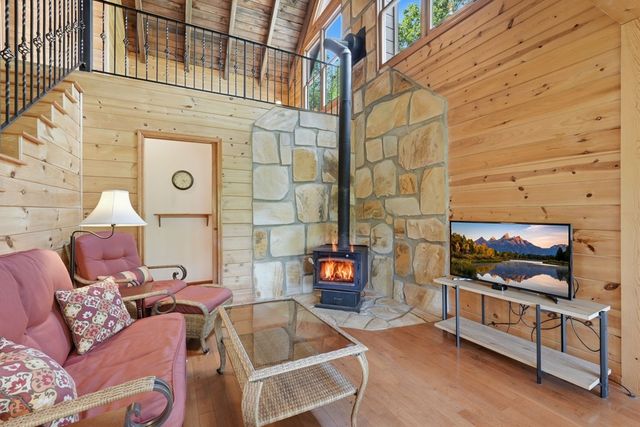 2781 Old Parker Place Road, Ellijay, GA 30536