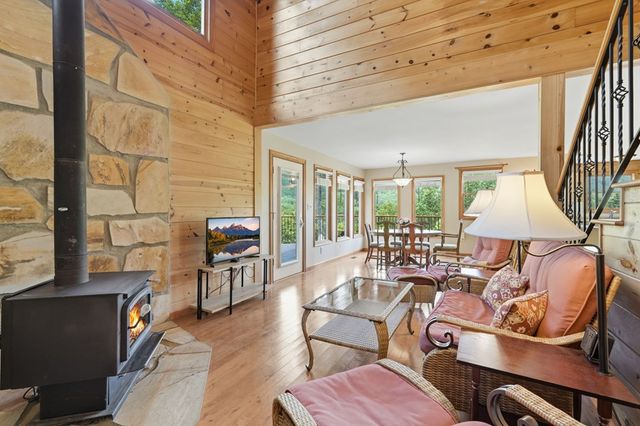 2781 Old Parker Place Road, Ellijay, GA 30536