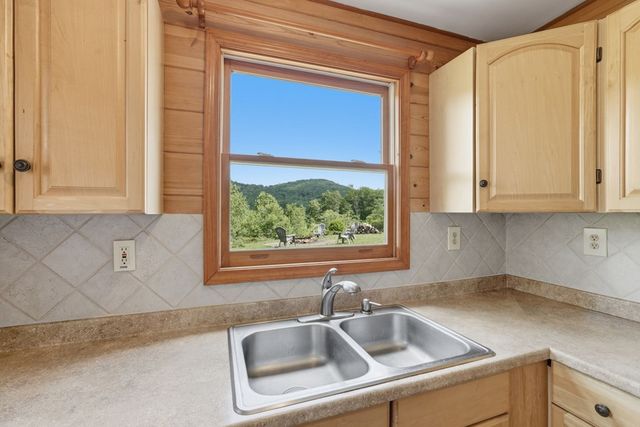 2781 Old Parker Place Road, Ellijay, GA 30536