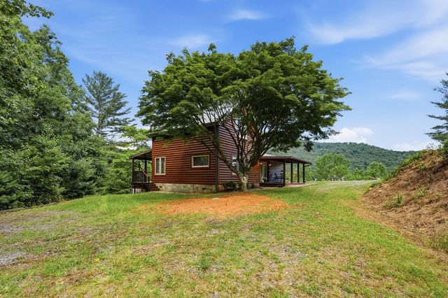 2781 Old Parker Place Road, Ellijay, GA 30536