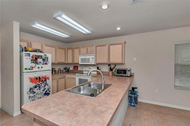 10058 SW 192ND CIRCLE, Dunnellon, FL 34432