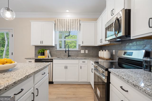 890 Victoria Heights Drive, Dallas, GA 30132