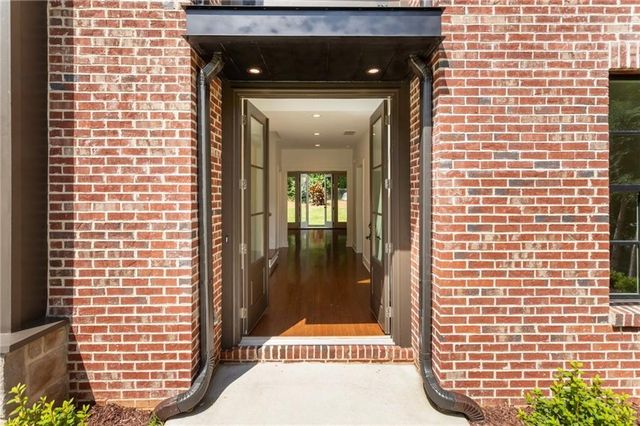 3711 Mountain Cove Road, Snellville, GA 30039