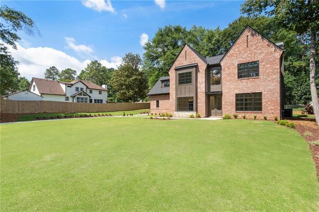 3711 Mountain Cove Road, Snellville, GA 30039