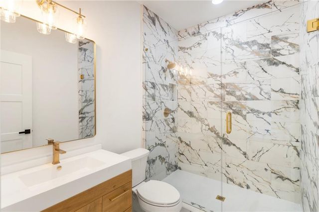 3711 Mountain Cove Road, Snellville, GA 30039