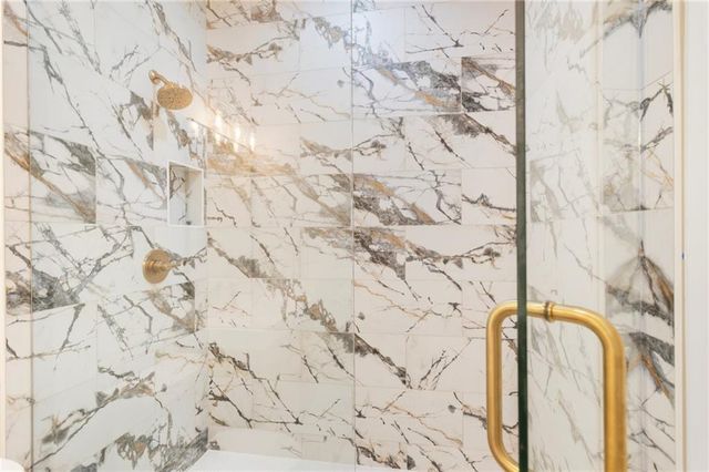 3711 Mountain Cove Road, Snellville, GA 30039