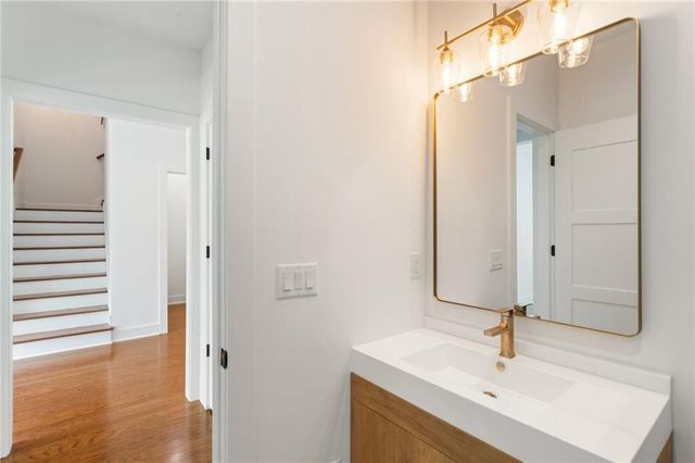 3711 Mountain Cove Road, Snellville, GA 30039