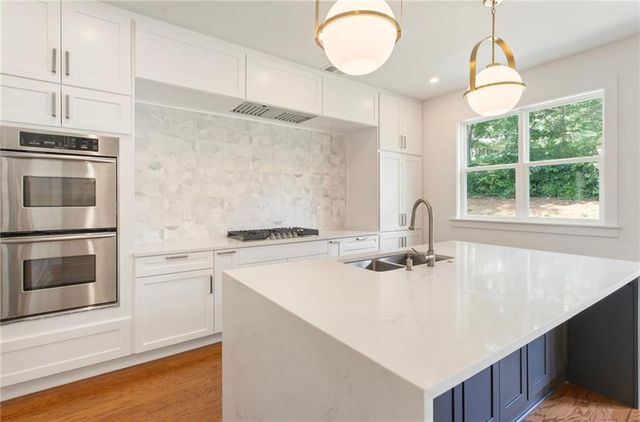 3711 Mountain Cove Road, Snellville, GA 30039