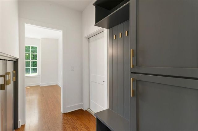 3711 Mountain Cove Road, Snellville, GA 30039