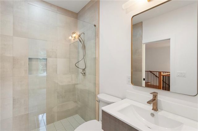 3711 Mountain Cove Road, Snellville, GA 30039