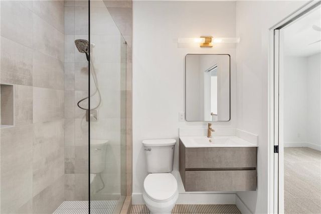 3711 Mountain Cove Road, Snellville, GA 30039