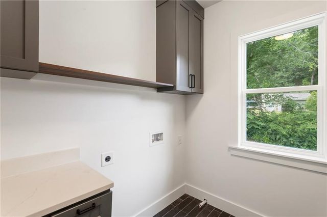 3711 Mountain Cove Road, Snellville, GA 30039