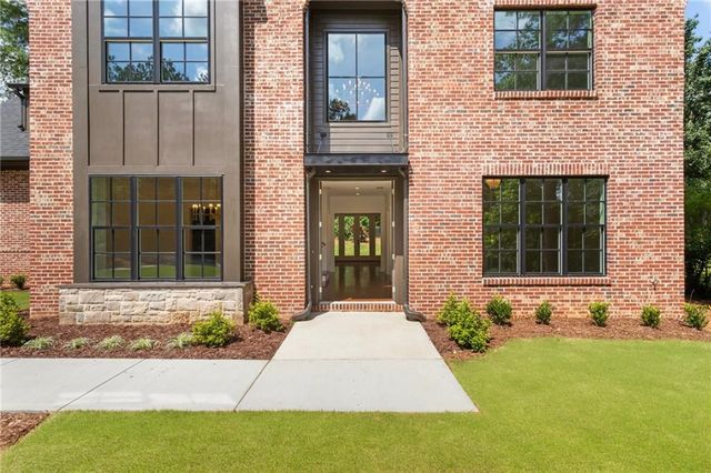 3711 Mountain Cove Road, Snellville, GA 30039