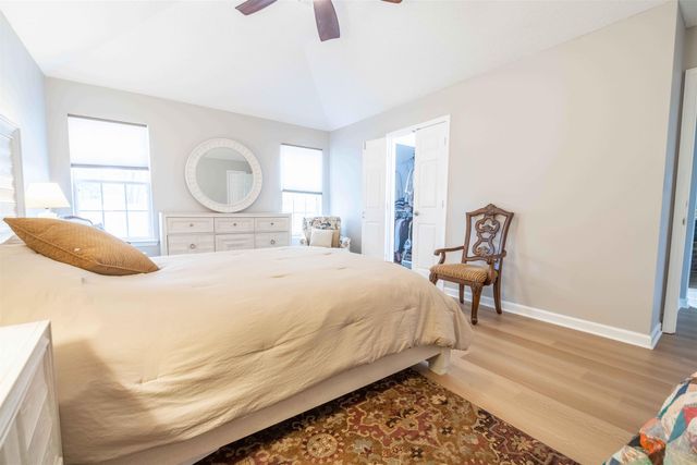 8143 TIMBER KNOLL LN, Memphis, TN 38018