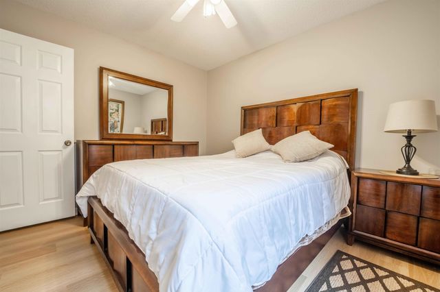 8143 TIMBER KNOLL LN, Memphis, TN 38018