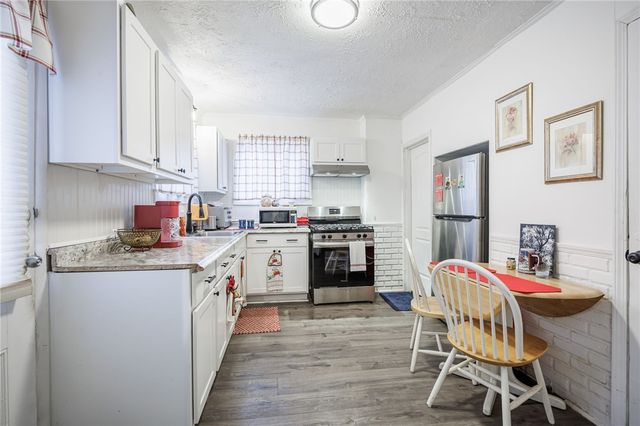 7 Bly Street, Rochester, NY 14620