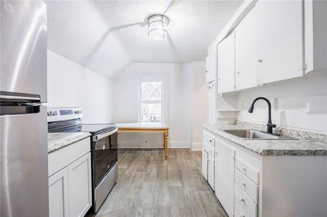 7 Bly Street, Rochester, NY 14620