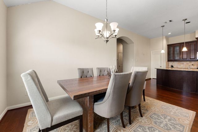 6200 Glenn Hills Lane, League City, TX 77573