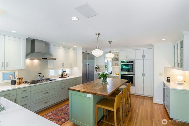 4821 53rd Avenue S, Seattle, WA 98118